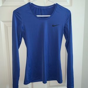 Nike dri-fit long sleeve shirt